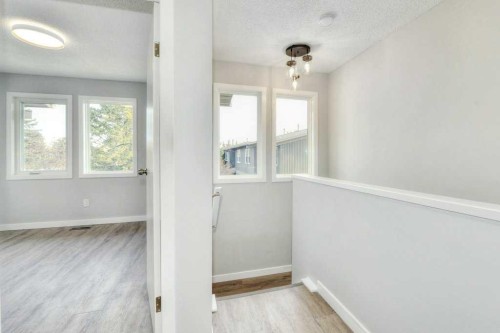 802-5340 17 Avenue Sw, Calgary, AB - Indoor Photo Showing Other Room