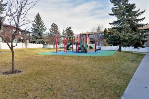 802-5340 17 Avenue Sw, Calgary, AB - Outdoor