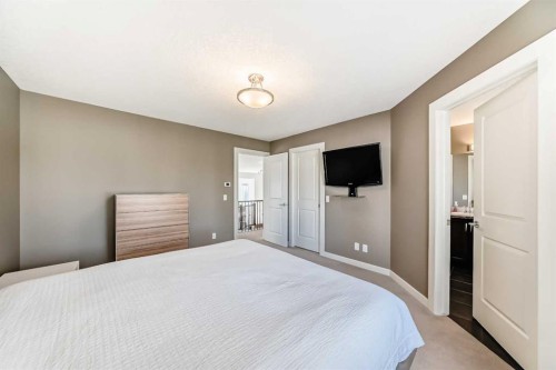 136 Aspenmere Close, Chestermere, AB - Indoor Photo Showing Bedroom