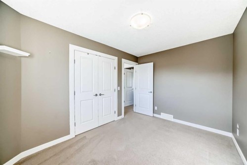 136 Aspenmere Close, Chestermere, AB - Indoor Photo Showing Other Room