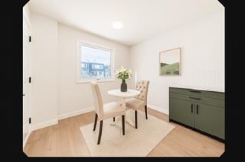 7634 24A Street Se, Calgary, AB - Indoor Photo Showing Dining Room