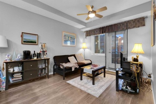 318-20 Mahogany Mews Se, Calgary, AB - Indoor
