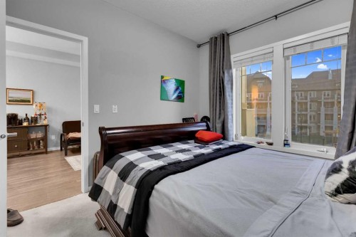 318-20 Mahogany Mews Se, Calgary, AB - Indoor Photo Showing Bedroom