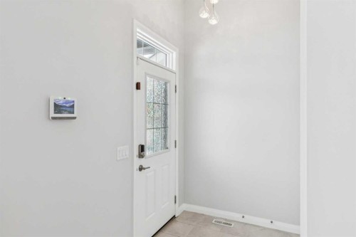 95 Masters Link Se, Calgary, AB - Indoor Photo Showing Other Room