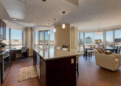 605-32 Varsity Estates Circle Nw, Calgary, AB - Indoor Photo Showing Other Room