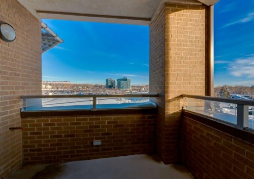 605-32 Varsity Estates Circle Nw, Calgary, AB - 