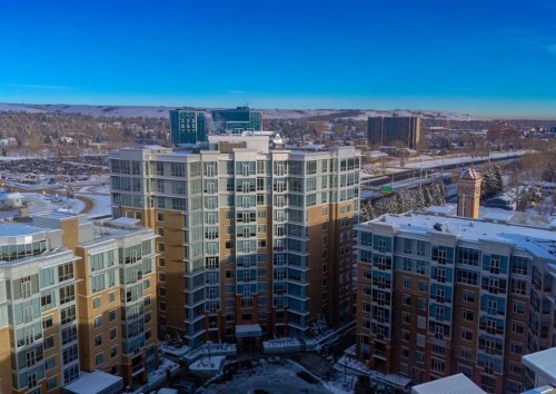 605-32 Varsity Estates Circle Nw, Calgary, AB - Outdoor With View