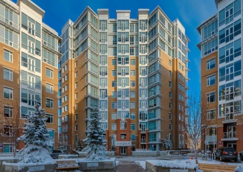 605-32 Varsity Estates Circle Nw, Calgary, AB - Outdoor With Facade