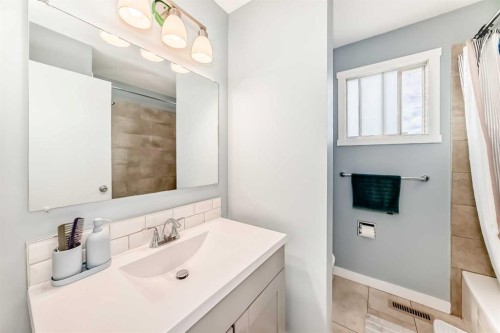 145 Whitewood Place Ne, Calgary, AB - Indoor Photo Showing Bathroom
