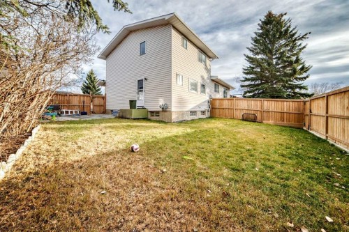 145 Whitewood Place Ne, Calgary, AB - Outdoor