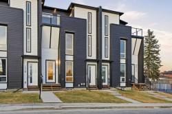 102-212 32 Avenue NE Calgary, AB T2E 2G7