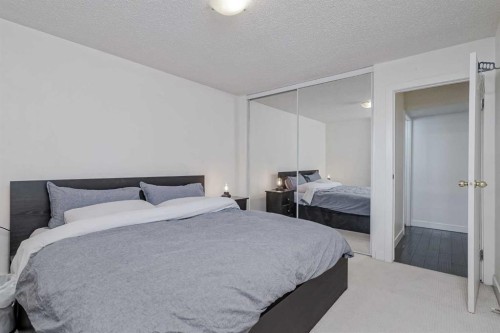 105-4455C Greenview Drive Ne, Calgary, AB - Indoor Photo Showing Bedroom