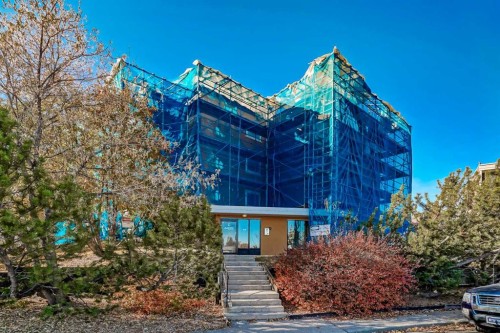 105-4455C Greenview Drive Ne, Calgary, AB - Outdoor