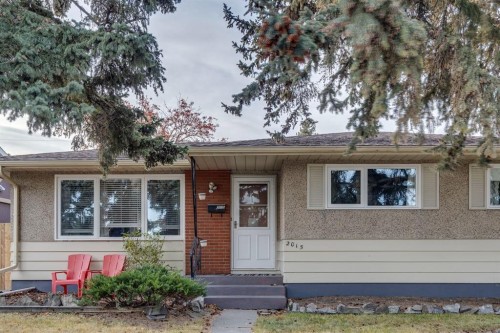 2015 Milne Drive Ne, Calgary, AB - Outdoor