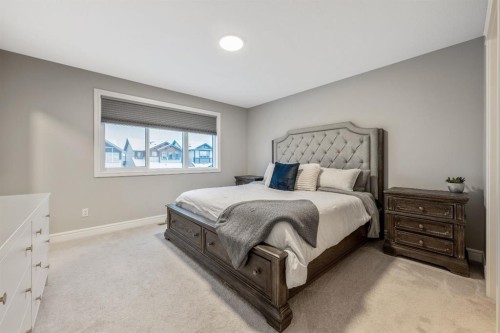 135 Belgian Crescent, Cochrane, AB - Indoor Photo Showing Bedroom