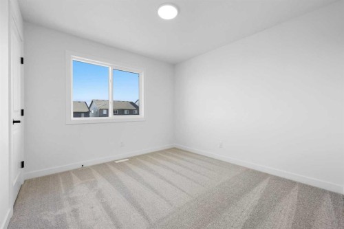 128 Mitchell Walk Nw, Calgary, AB - Indoor Photo Showing Other Room