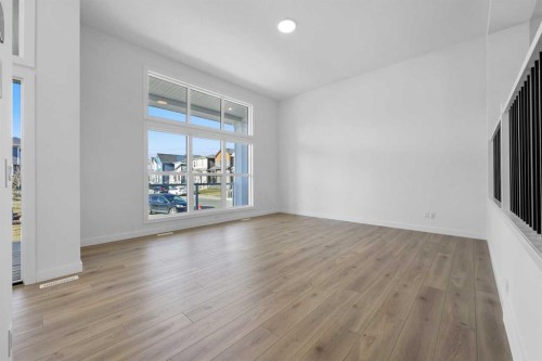 128 Mitchell Walk Nw, Calgary, AB - Indoor Photo Showing Other Room