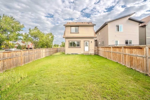 4 Copperpond Parade Se, Calgary, AB - Outdoor