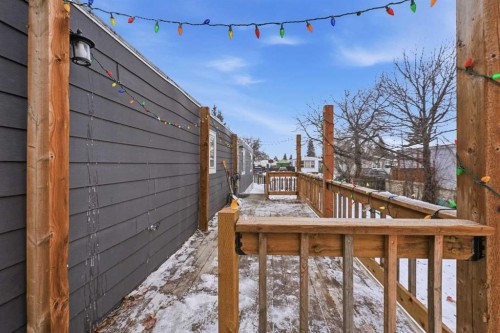 826 Bay Road, Strathmore, AB - Outdoor With Exterior