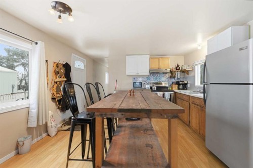 826 Bay Road, Strathmore, AB - Indoor