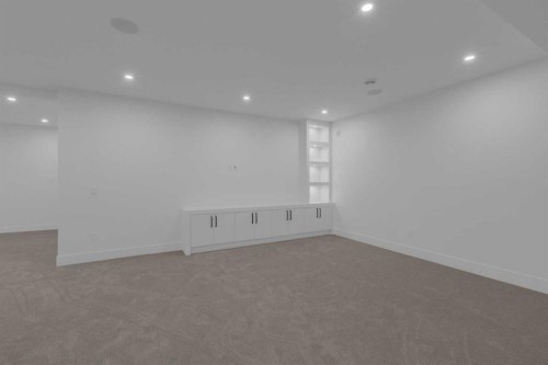 1432 Coopers Landing Sw, Airdrie, AB - Indoor Photo Showing Other Room