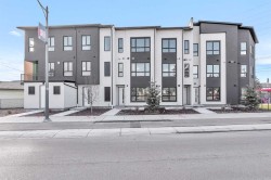 4901 Bowness Road NW Calgary, AB T3B 1H1