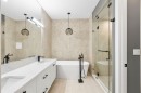 520 34A Street Nw, Calgary, AB  - Indoor Photo Showing Bathroom 