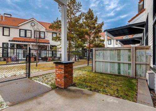12 Royal Oak Lane Nw, Calgary, AB - Outdoor