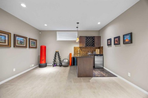 184 Cougar Ridge Manor Sw, Calgary, AB - Indoor