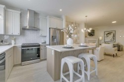 80 Lucas Common NW Calgary, AB T3P 2B4