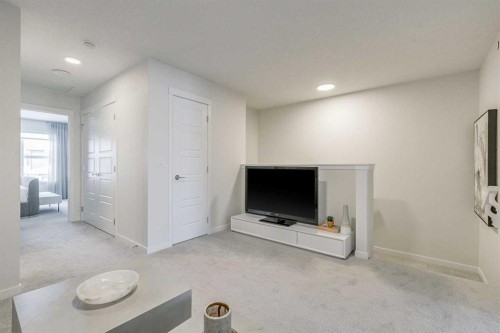 80 Lucas Common Nw, Calgary, AB - Indoor