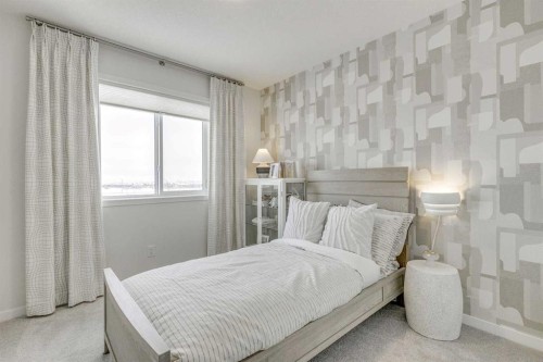 80 Lucas Common Nw, Calgary, AB - Indoor Photo Showing Bedroom