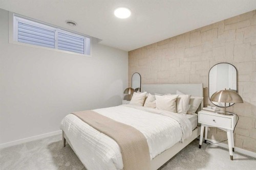 80 Lucas Common Nw, Calgary, AB - Indoor Photo Showing Bedroom