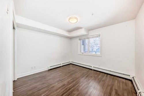 209-611 Edmonton Trail Ne, Calgary, AB - Indoor Photo Showing Other Room