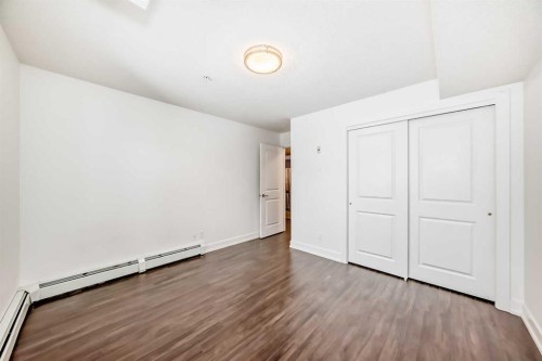 209-611 Edmonton Trail Ne, Calgary, AB - Indoor Photo Showing Other Room