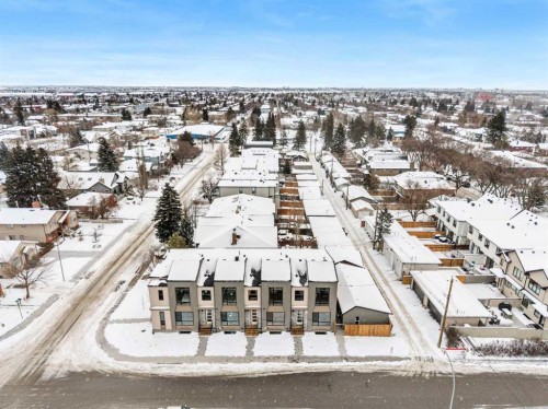 2354 7 Street Nw, Calgary, AB - Outdoor With View