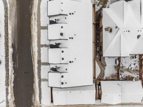 2354 7 Street Nw, Calgary, AB - Outdoor