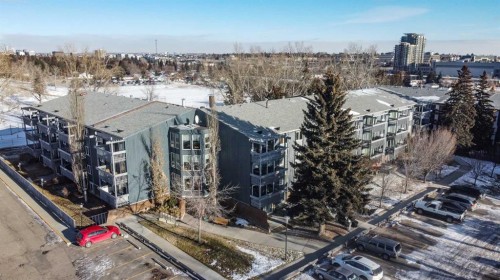 122-820 89 Avenue Sw, Calgary, AB - Outdoor With View