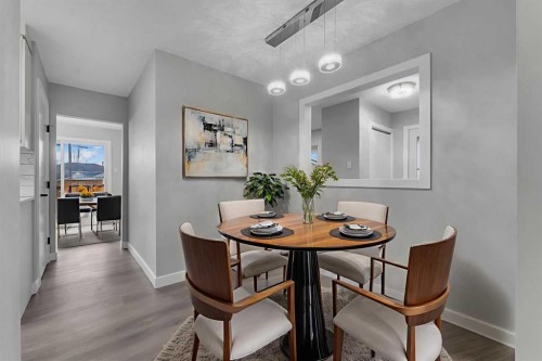 4515 Fordham Crescent Se, Calgary, AB - Indoor Photo Showing Dining Room