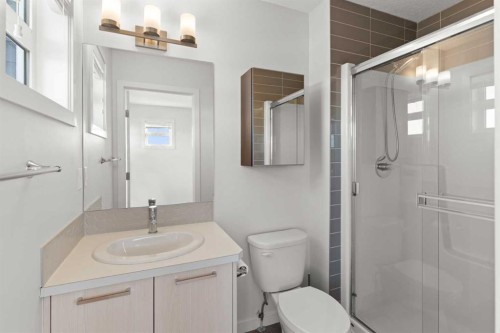 901-115 Sagewood Drive Sw, Airdrie, AB - Indoor Photo Showing Bathroom