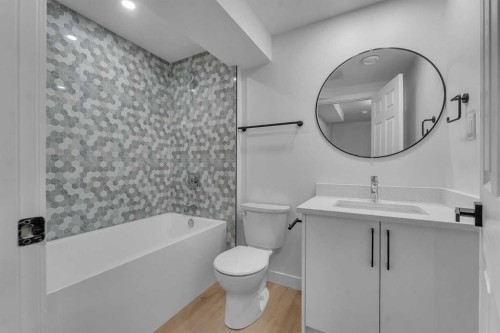 63 Penworth Close Se, Calgary, AB - Indoor Photo Showing Bathroom