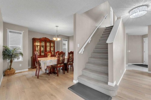138 Saddlecrest Park Ne, Calgary, AB - Indoor Photo Showing Dining Room