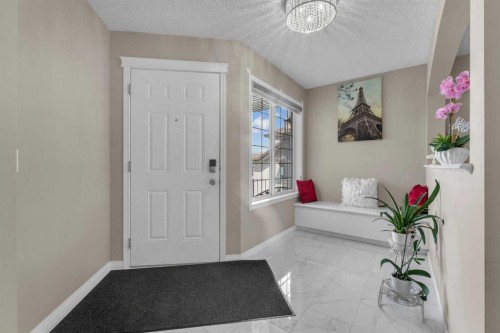 138 Saddlecrest Park Ne, Calgary, AB - Indoor Photo Showing Other Room
