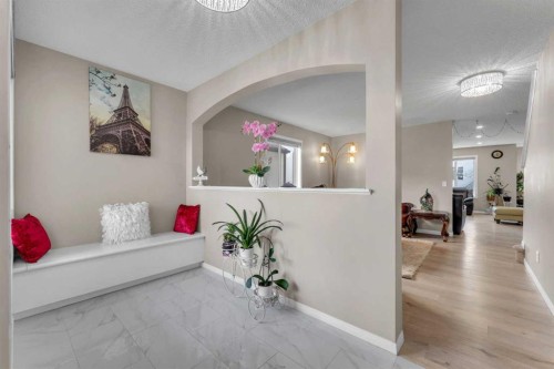 138 Saddlecrest Park Ne, Calgary, AB - Indoor Photo Showing Other Room