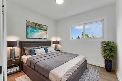 4311 7A Avenue Se, Calgary, AB - Indoor Photo Showing Bedroom