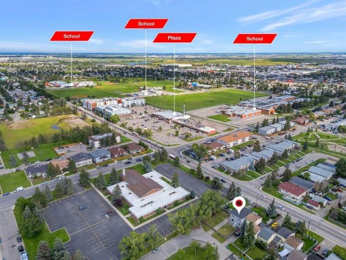 4311 7A Avenue Se, Calgary, AB - Outdoor With View