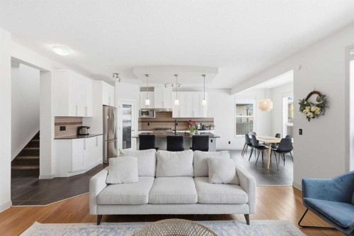 9 Sage Hill Landing Nw, Calgary, AB - Indoor Photo Showing Living Room