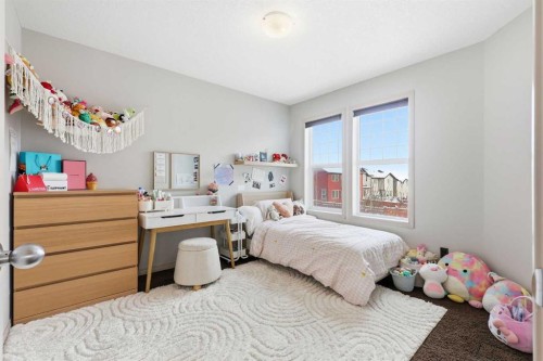 9 Sage Hill Landing Nw, Calgary, AB - Indoor Photo Showing Bedroom
