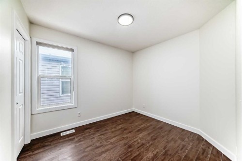 226 Saddlebrook Circle Ne, Calgary, AB - Indoor Photo Showing Other Room