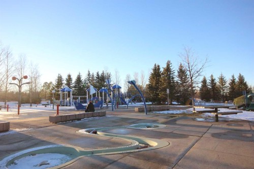 325-2425 90 Avenue Sw, Calgary, AB - Outdoor With View